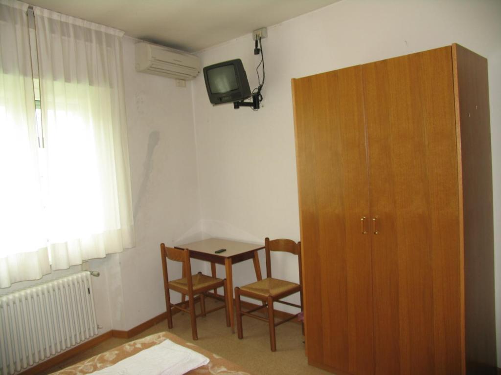 Hotel Oasi Trento Exteriör bild